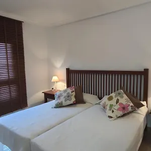 https://apartamentos-el-galeon.in-canary-islands.com
