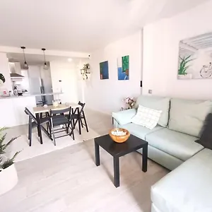 https://riviera-mijas-casa-lola.1costadelsol.com