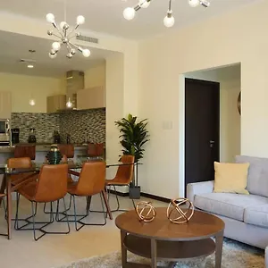 Modern In Levent In Front Of Eagle Beach Apartment