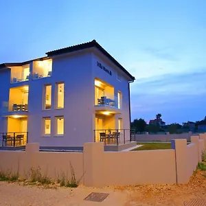 Navi Apartment Bibinje
