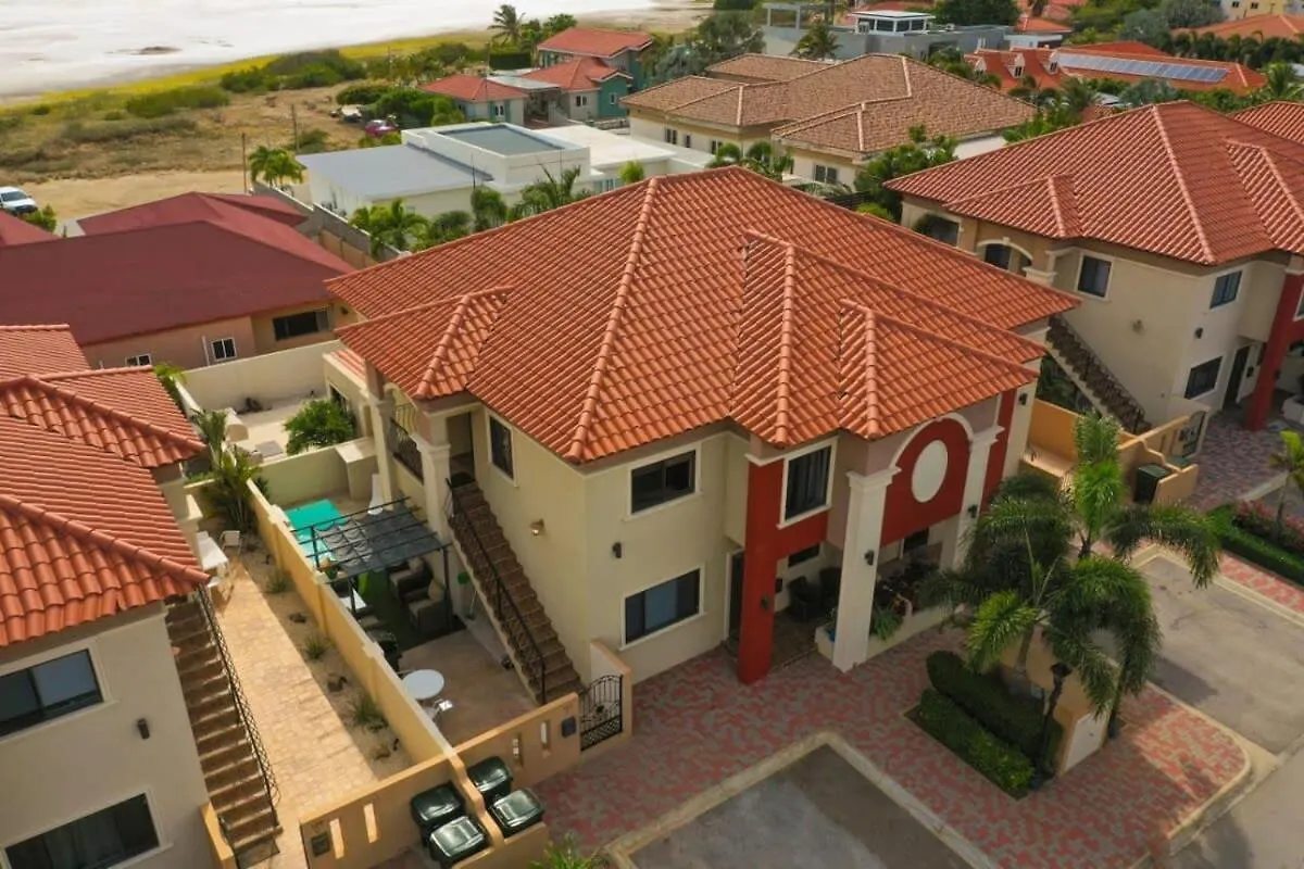 Wonder Apartment In Gold Coast With Private Pool Palm Beach